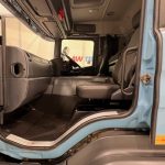 Scania P320 6×2 10 Tyre Rear Lift Insulated Box Van - thumbnail