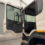 Scania P360 8×4 Day Cab Hookloader Manual - thumbnail