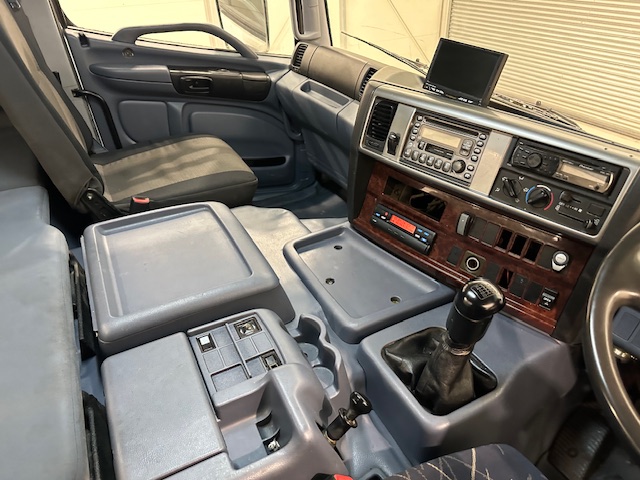 Hino 3241 700 8×4 Sleeper Cab Steel Tipper