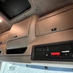 DAF CF 250 Sleeper Cab Curtainsider - thumbnail