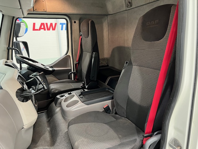DAF LF 250 4×2 Rest Cab Fridge Box