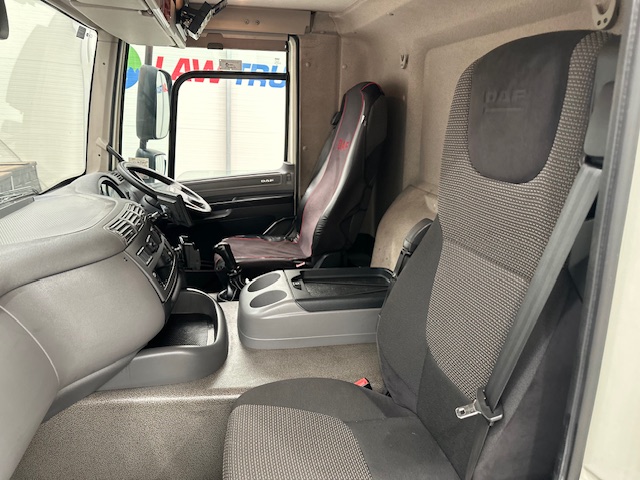 DAF CF 290 6×2 Rear Steer Fridge Box