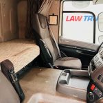 DAF CF 330 6×2 Rear Lift Sleeper Cab Curtainsider - thumbnail