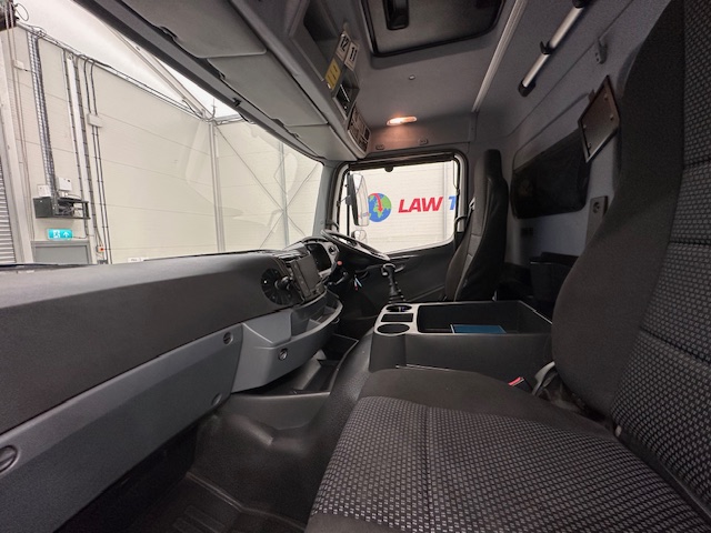 Mercedes Axor 1824 Day Cab Fridge Box