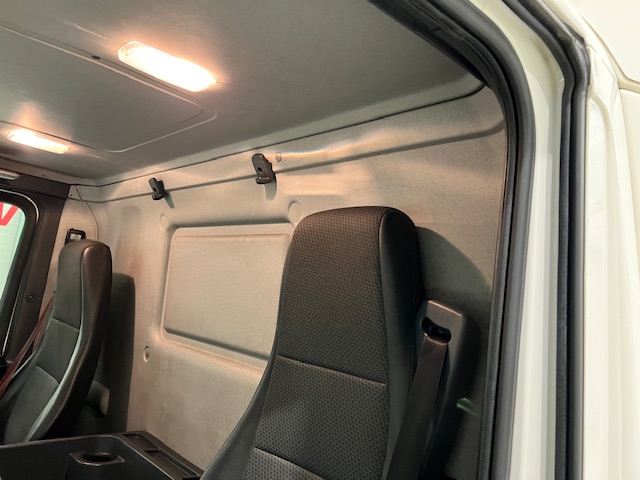 Scania P280 6×2 Rear Lift Day Cab Fridge Box