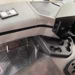 Mercedes Actros 2530 6×2 Day Cab Curtainsider - thumbnail