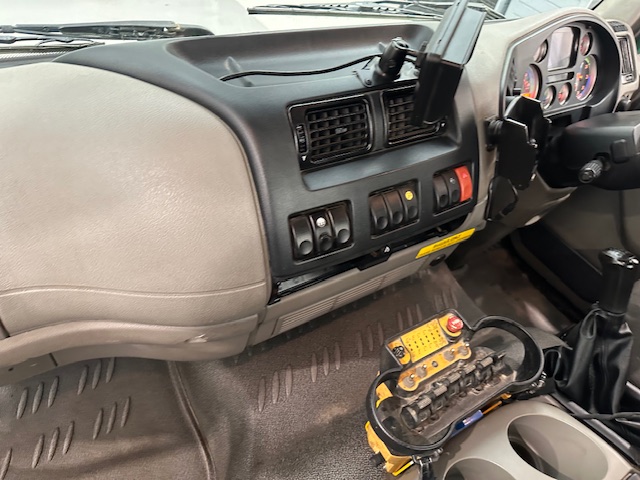 DAF LF55 220 Day Cab Dropside Crane