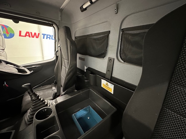Mercedes Axor 1824 Day Cab Fridge Box