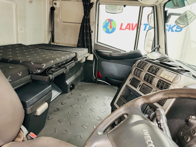 Iveco Stralis 450 4×2 Tractor Unit