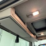 DAF CF 250 4×2 Sleeper Cab Curtainsider - thumbnail