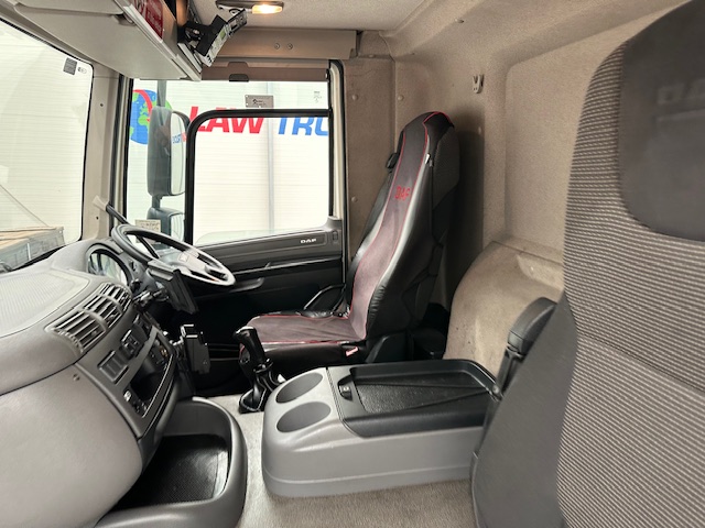 DAF CF 290 6×2 Rear Steer Fridge Box
