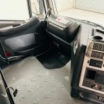 Iveco Stralis 450 4×2 Tractor Unit - thumbnail