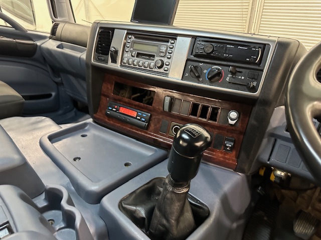 Hino 3241 700 8×4 Sleeper Cab Steel Tipper