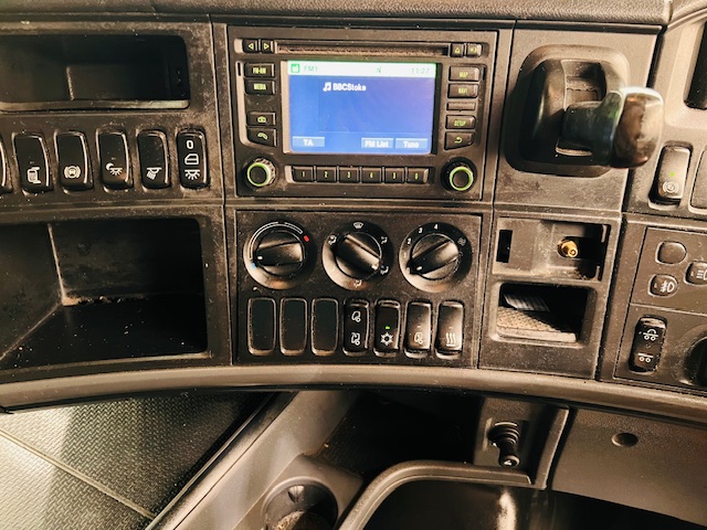 Scania R450 6×2 Midlift Topline Tractor Unit