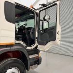 Scania P370 8×4 Rest Cab Hookloader Manual - thumbnail