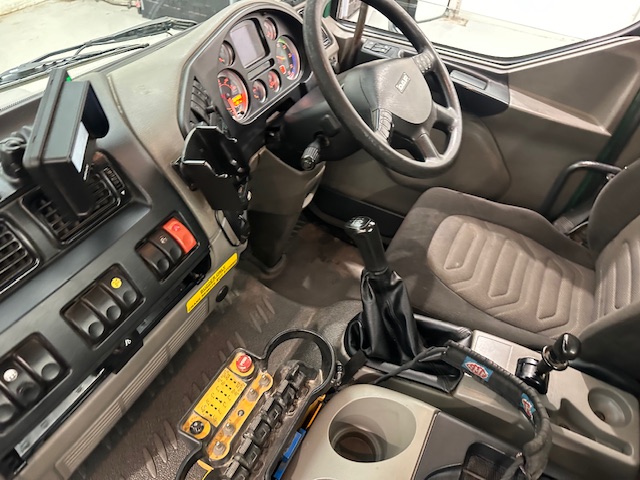 DAF LF55 220 Day Cab Dropside Crane