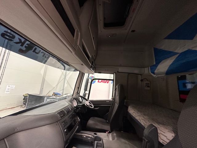DAF CF 460 6×2 Midlift Tractor Unit