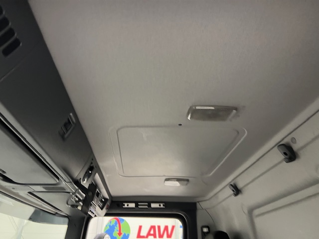 Scania P280 6×2 Rear Lift Day Cab Fridge