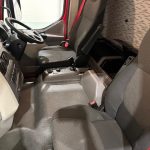 DAF LF 250 Sleeper Cab Curtainsider - thumbnail