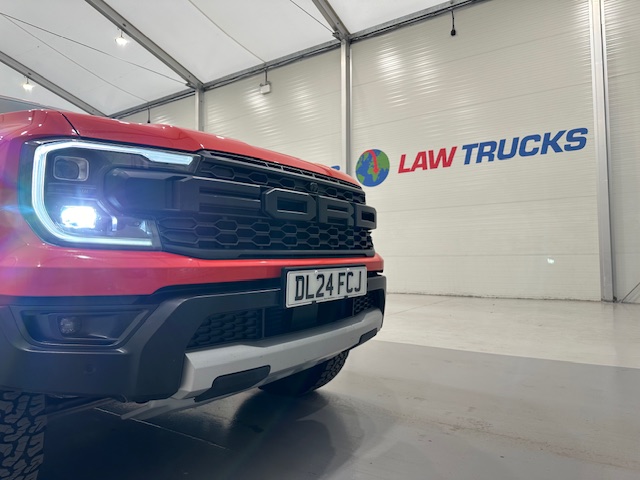 Ford Ranger Raptor 2.0 Auto 4×4 Pick Up