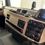 MAN TGX 26.470 6×2 Midlift Tractor Unit - thumbnail