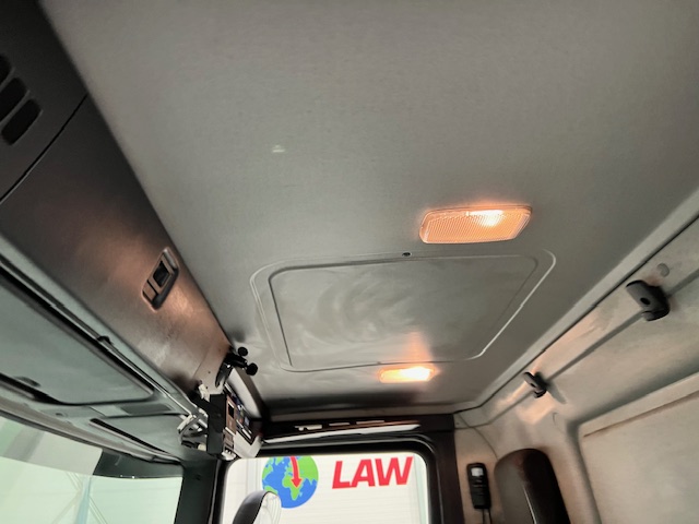 Scania P280 6×2 Rear Lift Day Cab Fridge Box Manual