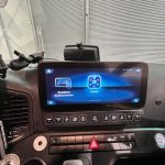 Mercedes Actros 1824 Day Cab Curtainsider - thumbnail
