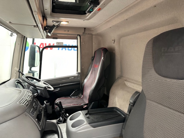DAF CF 290 6×2 Rear Steer Fridge Box