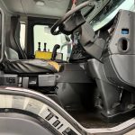 Scania P370 8×4 Rest Cab Hookloader Manual - thumbnail