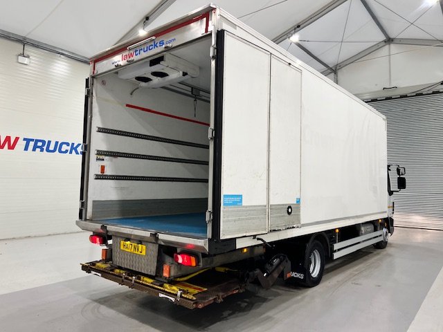 DAF LF 180 Day Cab Fridge Box Manual