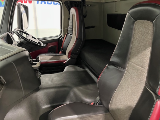 Volvo FM 450 6×2 Midlift Tractor Unit