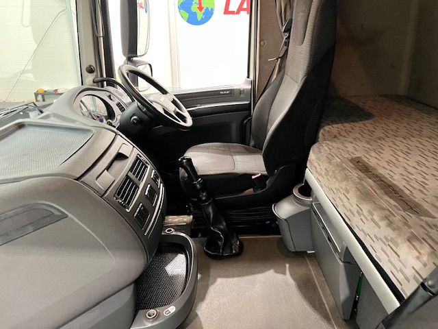 DAF XF 510 6×2 Midlift Tractor Unit Manual