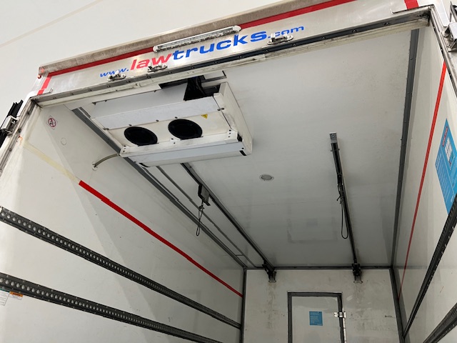 DAF LF 180 Day Cab Fridge Box Manual