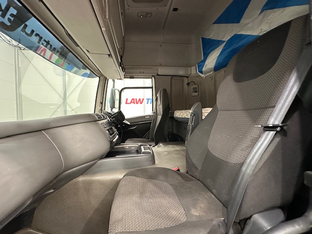 DAF CF 460 6×2 Midlift Tractor Unit