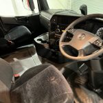 Mercedes Actros 2533 6×2 Sleeper Cab Curtainsider - thumbnail