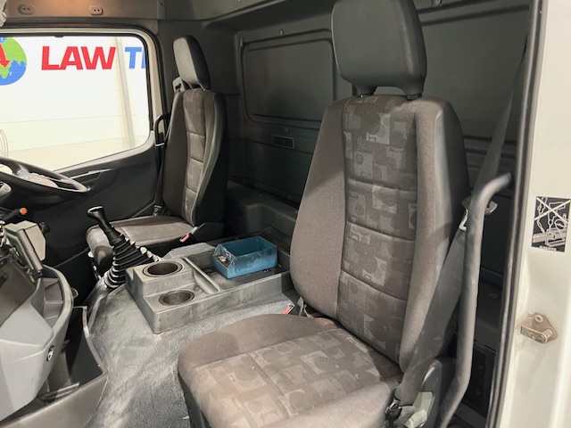Mercedes Axor 1824 Day Cab Curtainsider