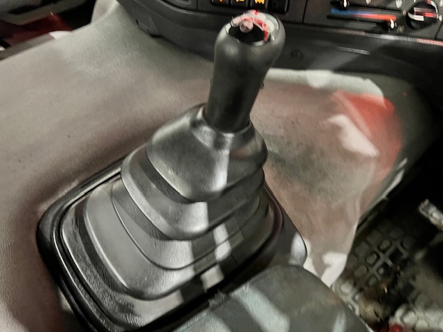 Volvo FM12 420 6×2 Midlift Tractor Unit Manual