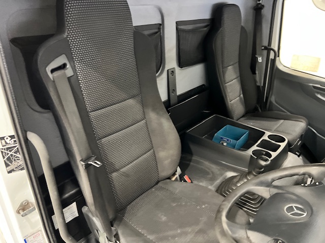 Mercedes Axor 1824 Day Cab Fridge Box Van