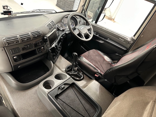 DAF CF 290 6×2 Rear Steer Fridge Box