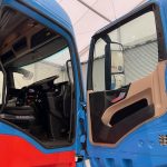 Mercedes Actros 2530 6×2 Sleeper Cab Curtainsider - thumbnail