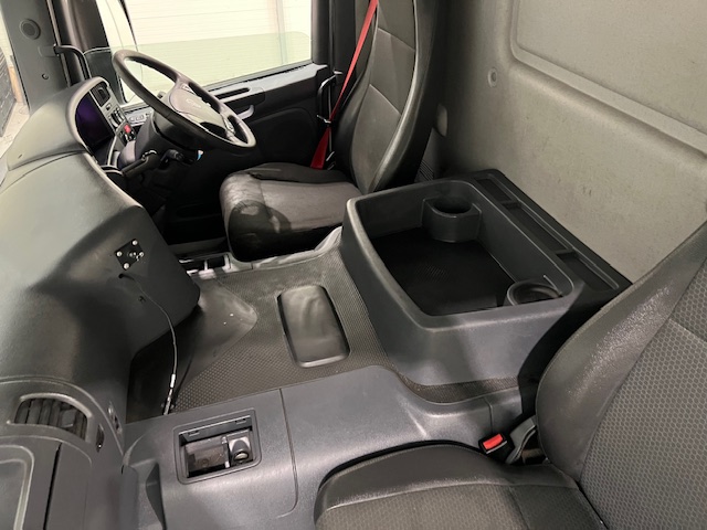 Scania P280 6×2 Rear Lift Day Cab Fridge