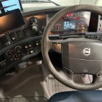 Volvo FH 440 6×2 Rear Lift Brick Grab Drawbar - thumbnail