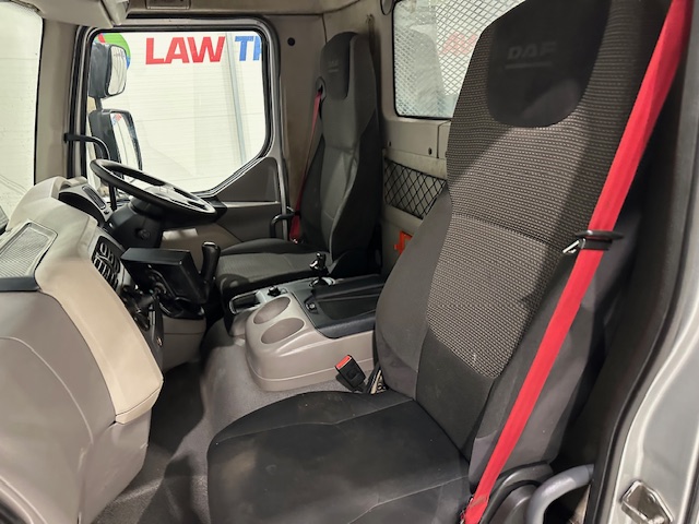 DAF LF 220 Day Cab Skip Loader