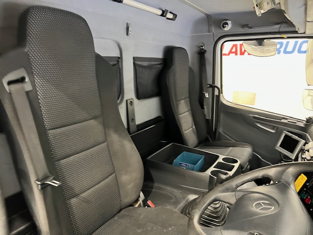Mercedes Axor 1824 Day Cab Fridge Box Van