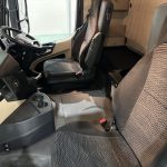 Mercedes Actros 2530 6×2 Sleeper Cab Curtainsider - thumbnail