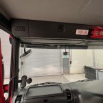 Scania P410 8×4 Day Cab Hookloader Manual - thumbnail