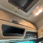 Mercedes Actros 1824 Sleeper Cab Curtainsider - thumbnail