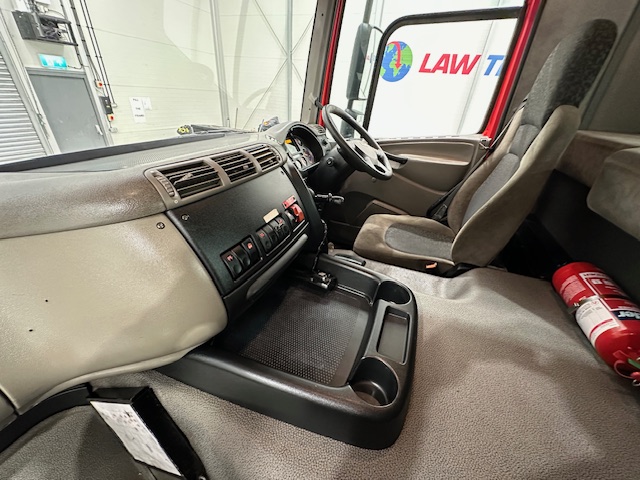 DAF CF85 410 6×2 Midlift Tractor Unit