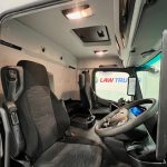 Mercedes Actros 1824 Day Cab Curtainsider - thumbnail