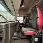 Volvo FH 460 Euro 5 6×2 Tractor Unit Safari Edition - thumbnail